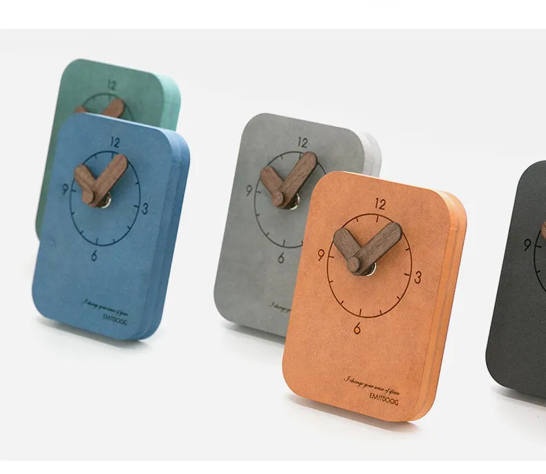 The Executive Timepiece
Minimal Analog Desk Clock with Silent Sweep Movement