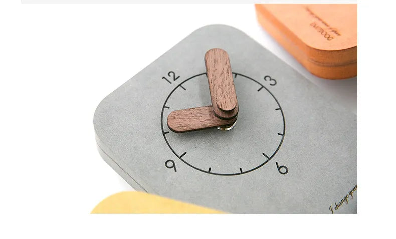 The Executive Timepiece
Minimal Analog Desk Clock with Silent Sweep Movement