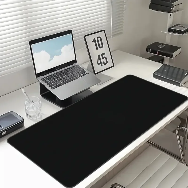 The XXL Performance Desk Mat
300 × 600 mm Extended Mouse & Keyboard Pad
