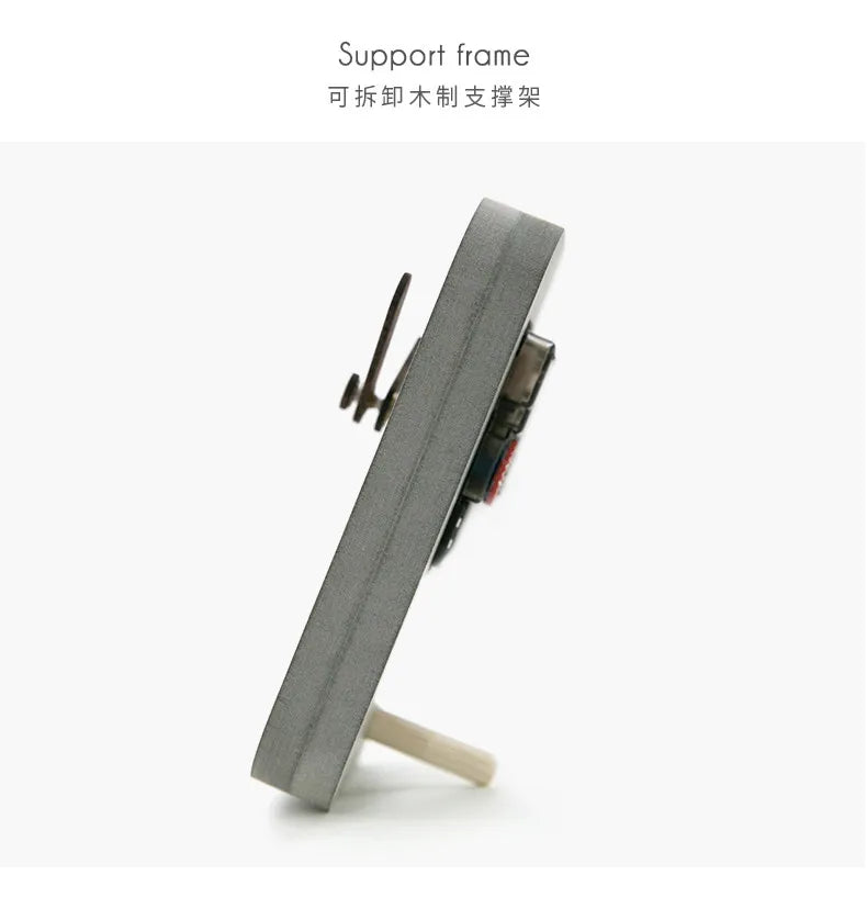 The Executive Timepiece
Minimal Analog Desk Clock with Silent Sweep Movement