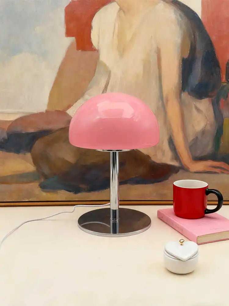 The Bauhaus Mushroom Lamp
Metal & Glass Vintage Atmosphere Table Light