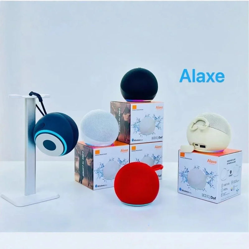 The Fabric Bluetooth Speaker
Wireless Mini Speaker with Card Slot