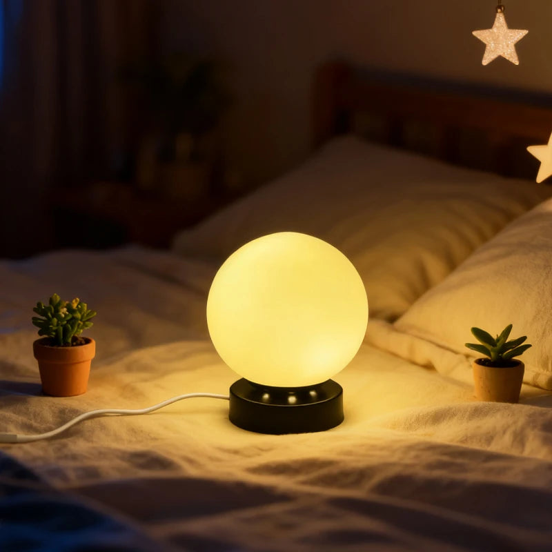 The Minimal Ambient Desk Lamp
Compact Creative Night Light
