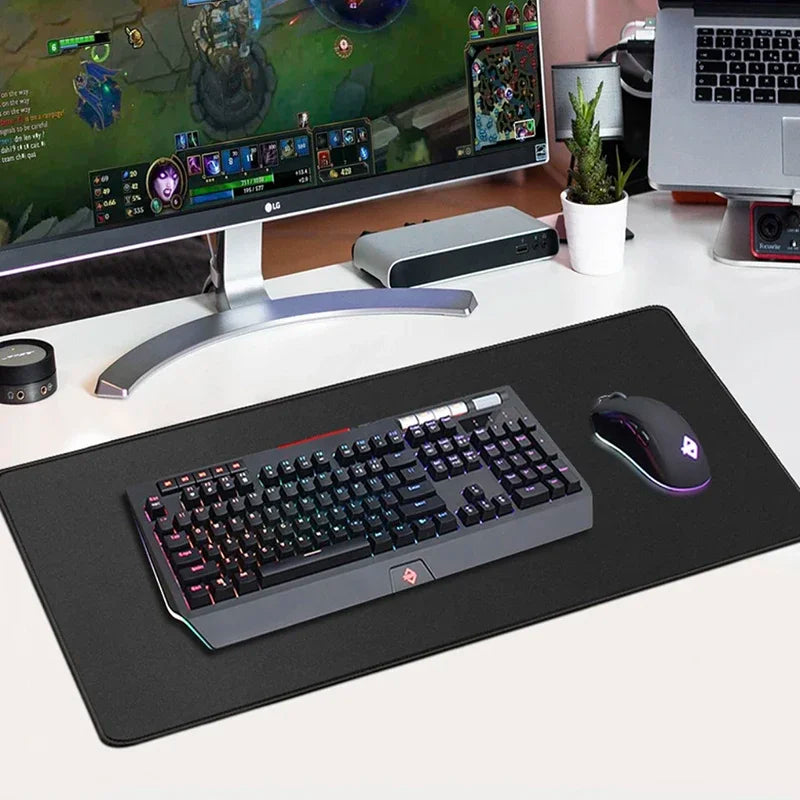 The Black Performance Desk Mat
Large Gaming & Office Mouse Pad