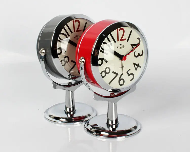 The Mini Focus Clock
Compact Silent Alarm Clock with Soft Night Light