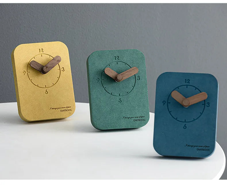 The Executive Timepiece
Minimal Analog Desk Clock with Silent Sweep Movement