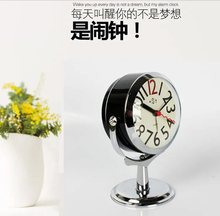 The Mini Focus Clock
Compact Silent Alarm Clock with Soft Night Light