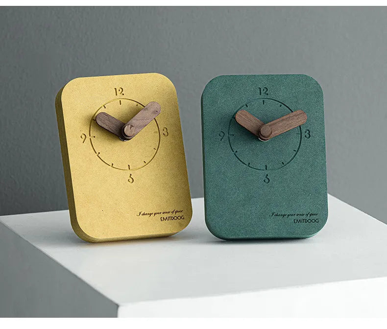 The Executive Timepiece
Minimal Analog Desk Clock with Silent Sweep Movement