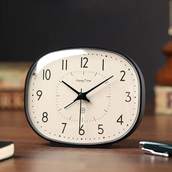 The Heritage Alarm Clock
Compact Silent Desk Clock with Vintage Character